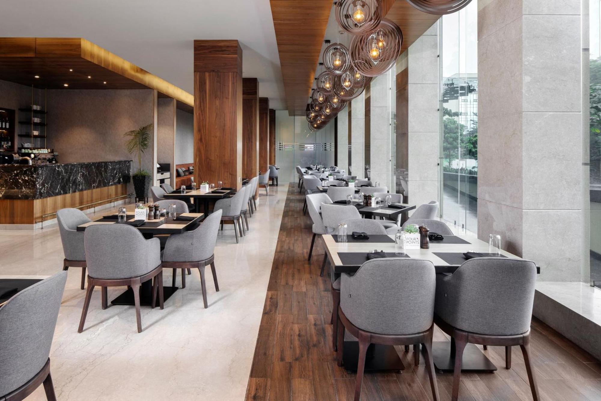 Four Points By Sheraton Kigali Esterno foto